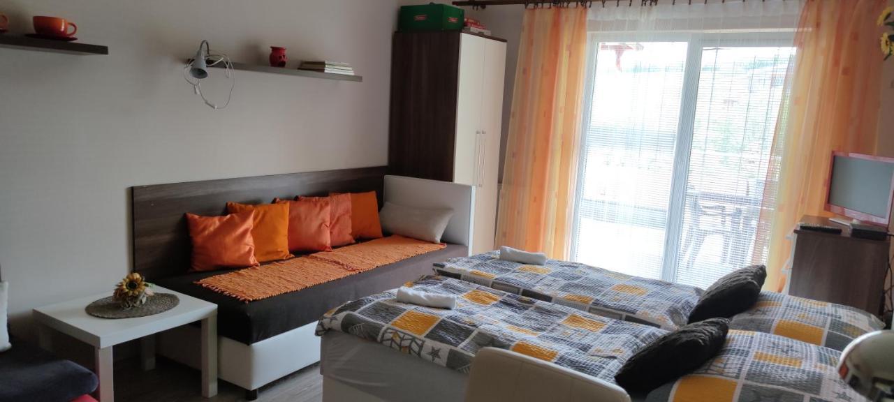 Slnecne Apartmany Podhájska Zewnętrze zdjęcie